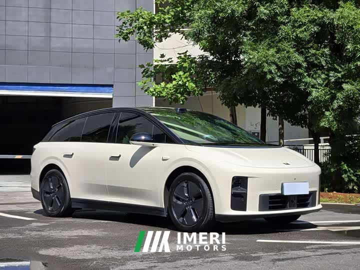 Li Auto Ideal i6 two-wheel drive standard version