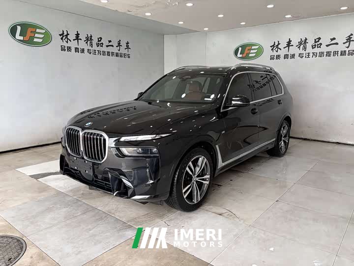 BMW X7 xDrive40i Exclusive M Sports Package