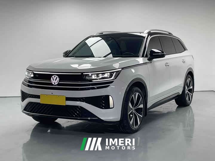 Lynk & Co Tavendor 2023 380TSI 4Motion R-Line First Edition