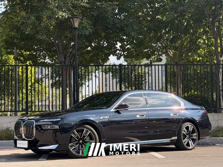 BMW i7 xDrive60L M Sports Package