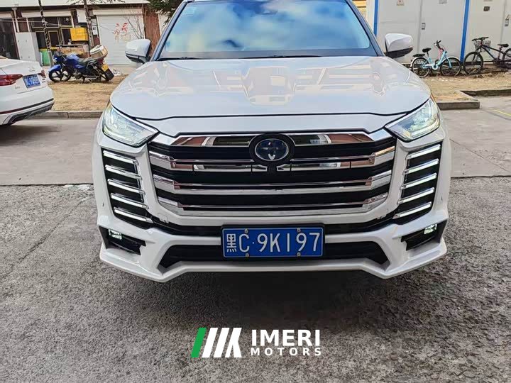 Toyota Highlander dual engine 2.5L four-wheel drive luxury version 7 seats