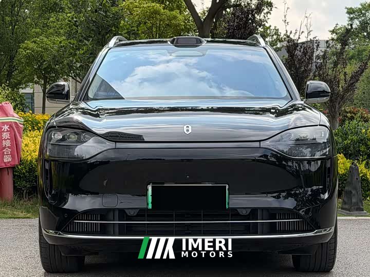 AITO Wenjie M9 extended range Max version 42kWh 6-seater version