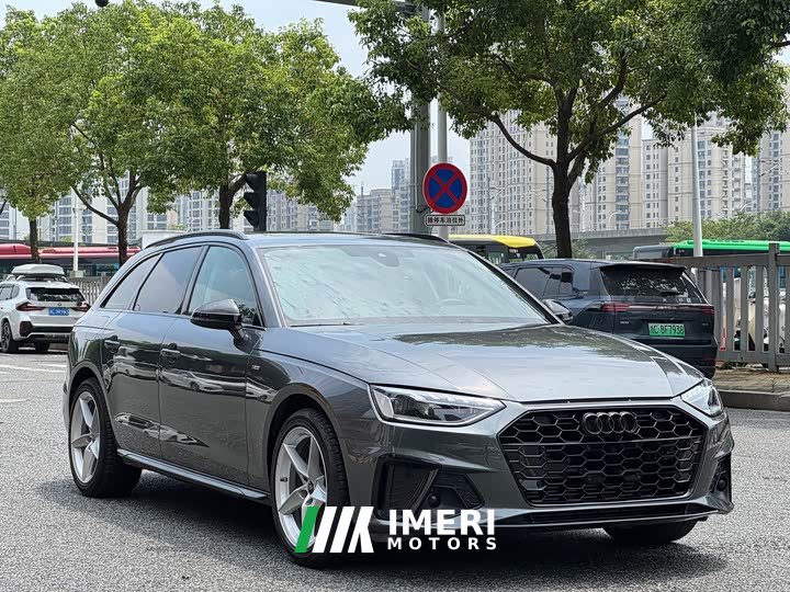Audi A4 (imported) Avant 40 TFSI fashionable and sporty