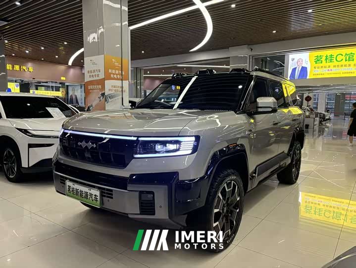Fangchengbao Leopard 8 Zhiyong flagship version 6 seats