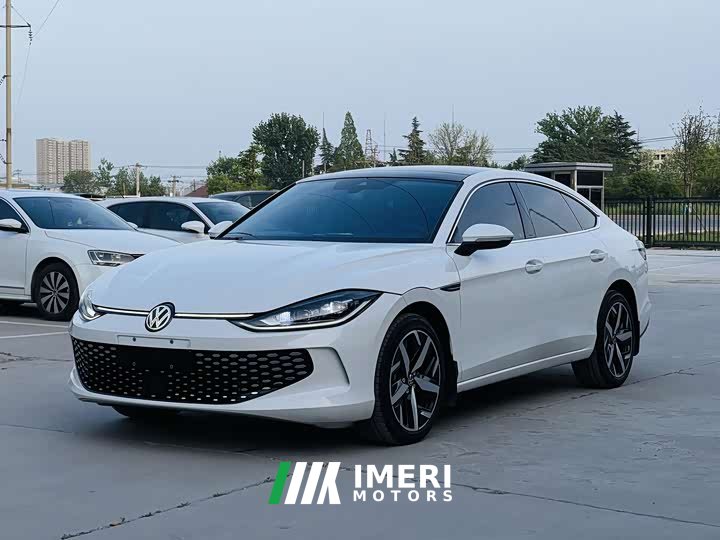 Volkswagen Lamando L 280TSI DSG Cool-La Edition