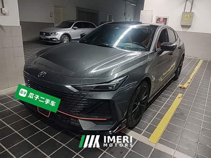 Changan UNI-V 2023 1.5T sports version