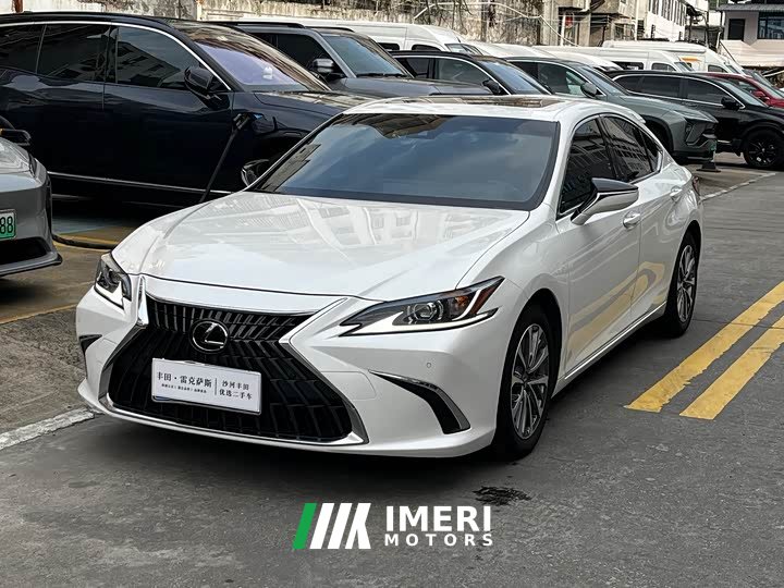 Lexus ES 2022 200 Excellence Edition