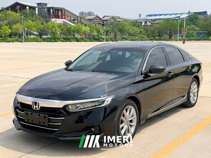Honda Accord 2022 260TURBO Deluxe Edition