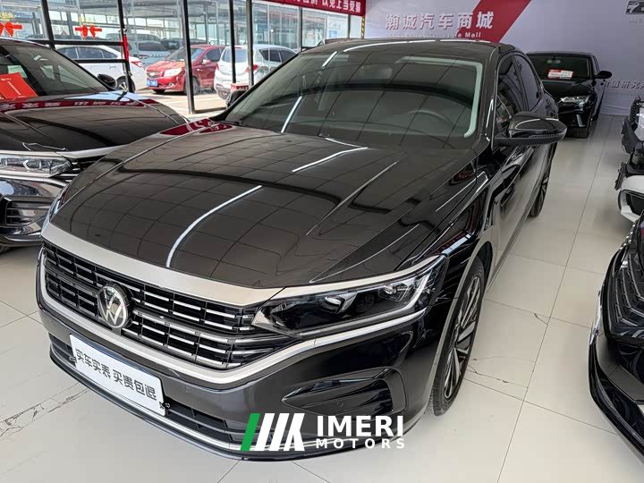 Volkswagen Passat 330TSI Elite Edition