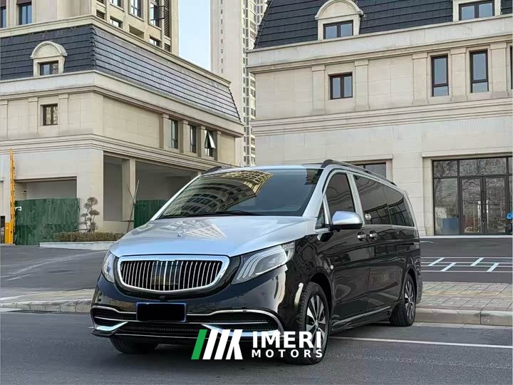 Mercedes-Benz Vito 2021 2.0T Business Edition 7 seats