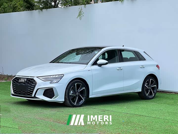 Audi A3 Sportback 35 TFSI stylish and sporty