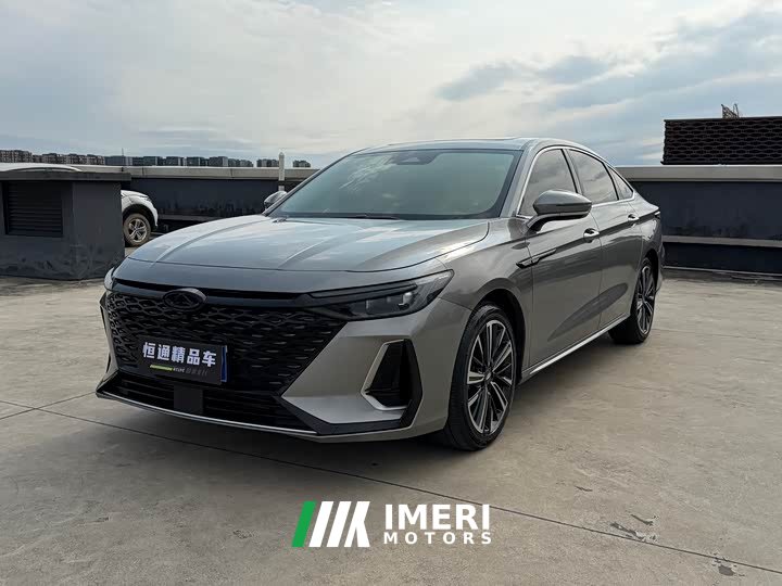 Chery Arrizo 8 1.6T DCT Shang