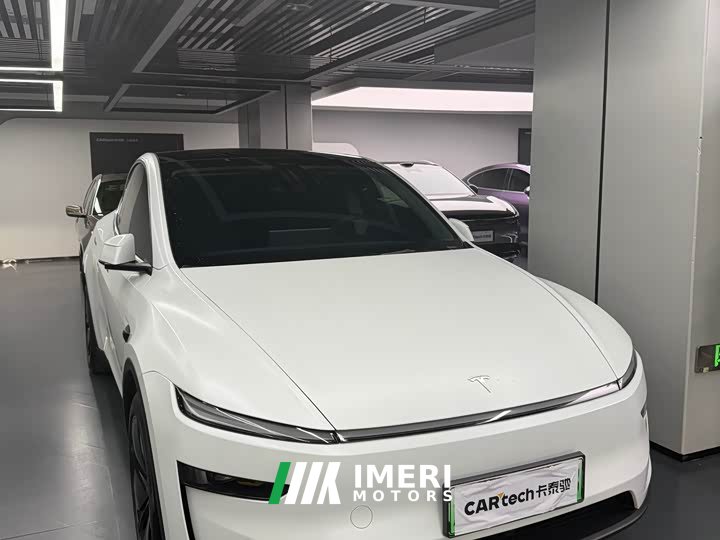 Tesla Model Y Long Range All-Wheel Drive First Edition