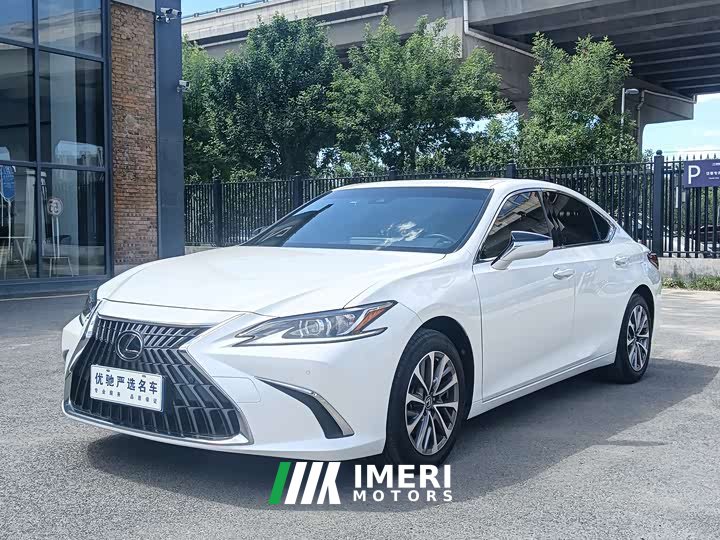 Lexus ES 2021 200 Excellence Edition