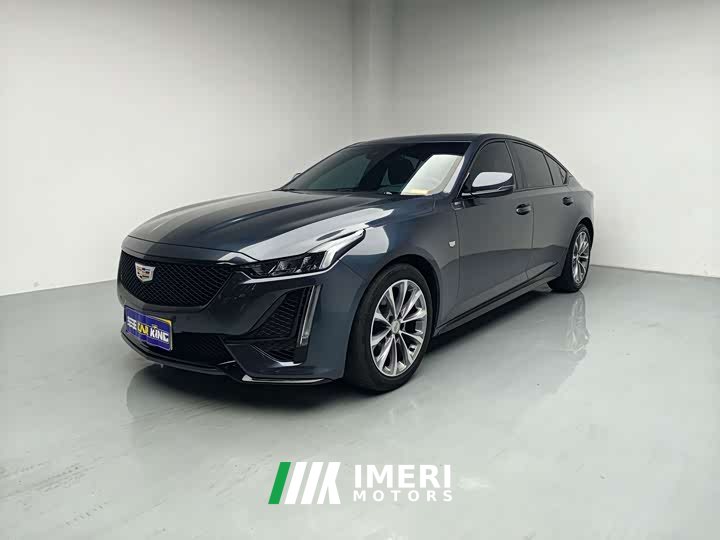 Cadillac CT5 28T leading sports