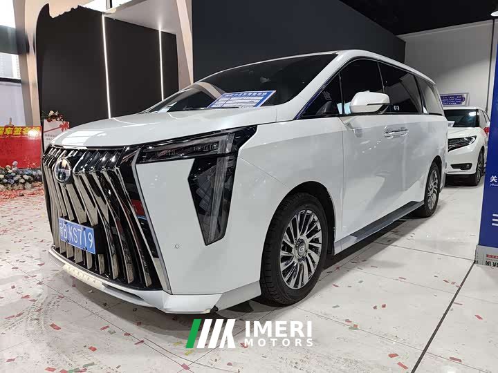 Trumpchi M8 Grandmaster Series Dual Engine Flagship Edition