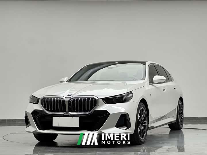 BMW 5 Series 530Li Leading M Sports Package