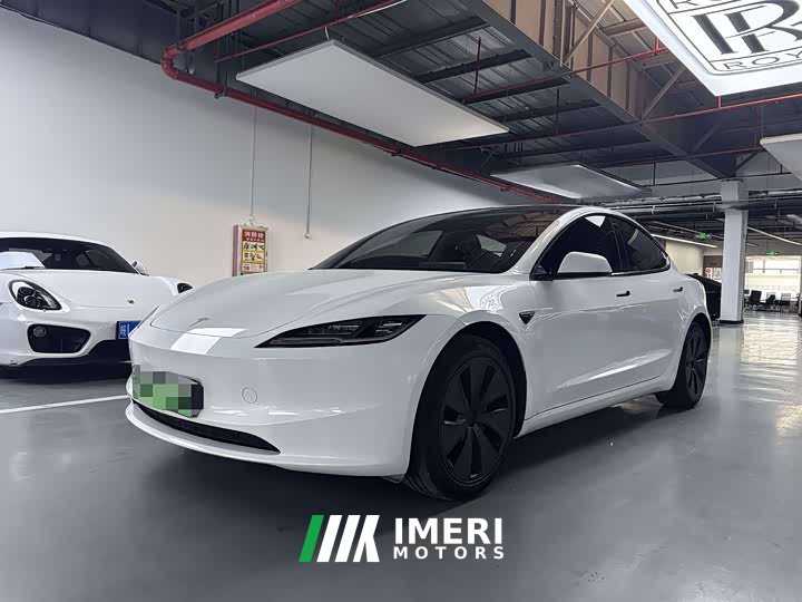 Tesla Model 3 2023 rear-wheel drive version