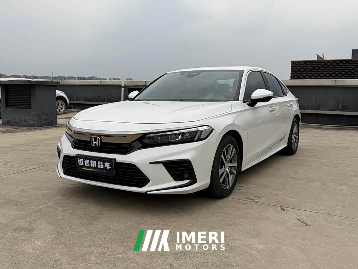 Honda Civic 240TURBO CVT Dynamic Edition