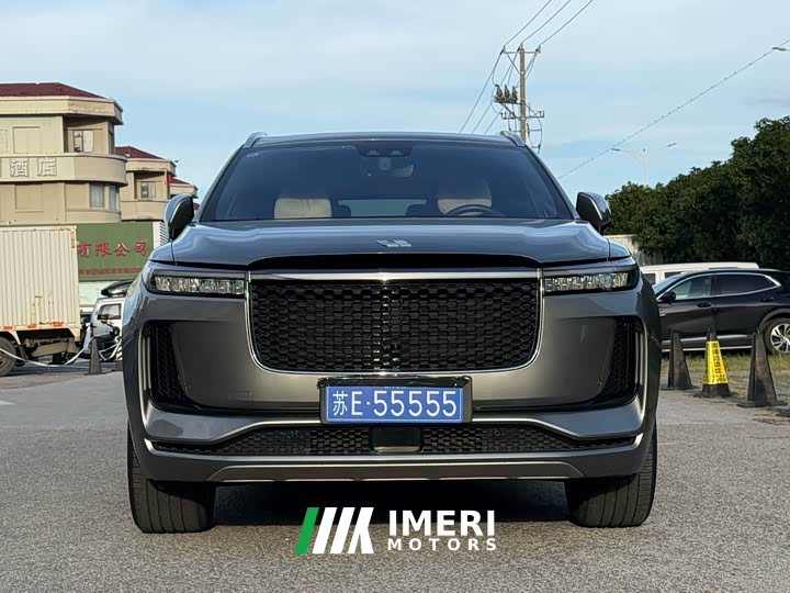 Li Auto Ideal ONE 2020 extended range 6-seater version