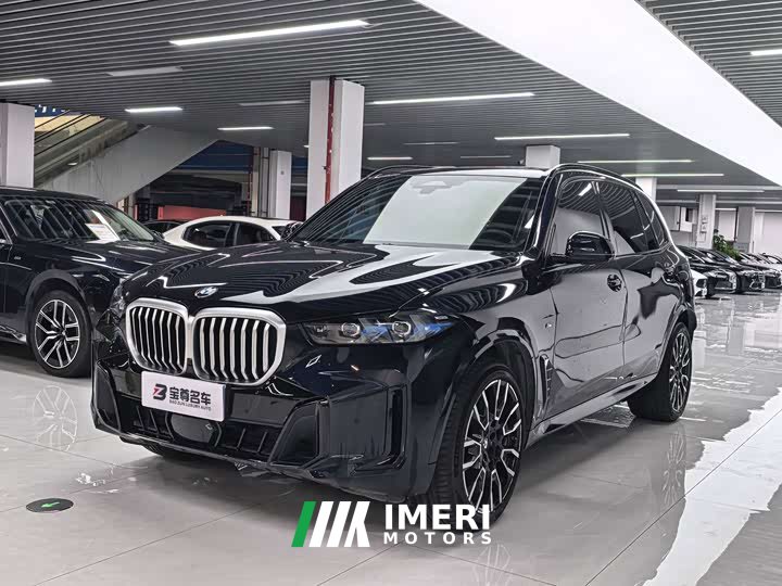 BMW X5 2023 xDrive 40Li M Sports Night Package