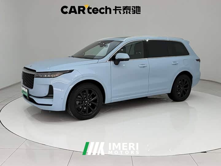 Li Auto Ideal ONE extended range 6-seater version