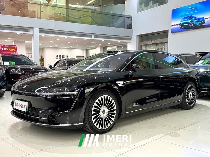 Stelato Xiangjie S9 extended range Ultra rear drive 53kWh (192-line lidar)