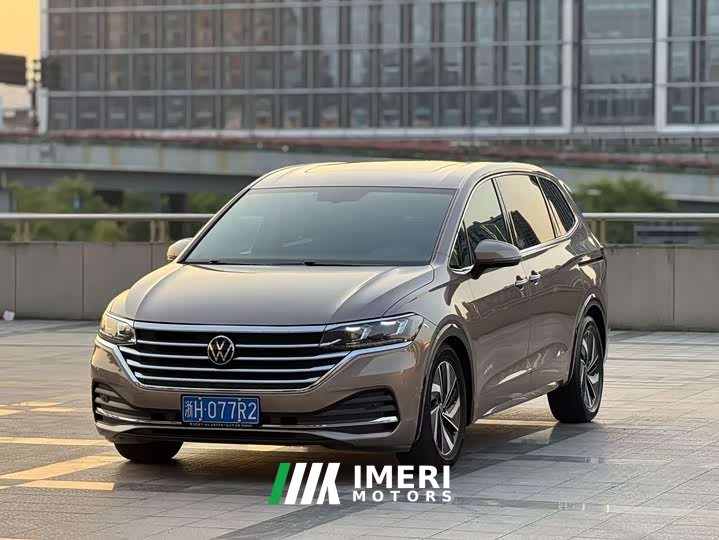 Volkswagen Weiran 330TSI Deluxe Edition