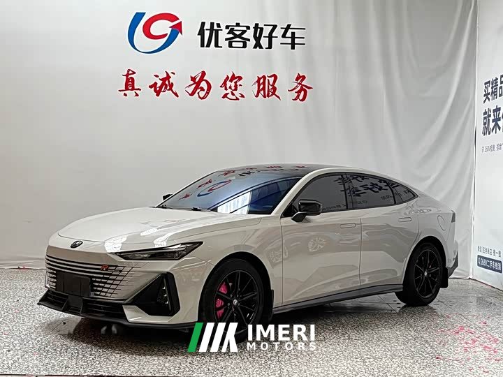 Changan UNI-V 1.5T premium