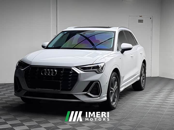 Audi Q3 40 TFSI Fashion Dynamic Edition