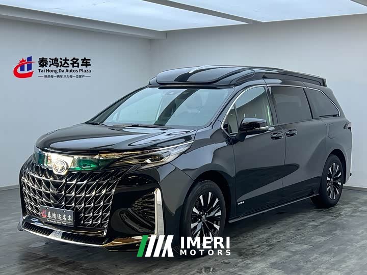 Toyota SIENNA 2.5L customized version