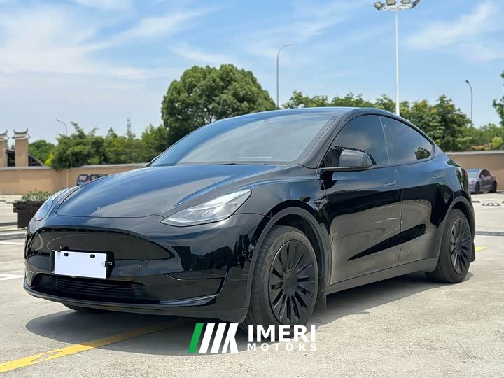 Tesla Model Y 2023 rear-wheel drive version