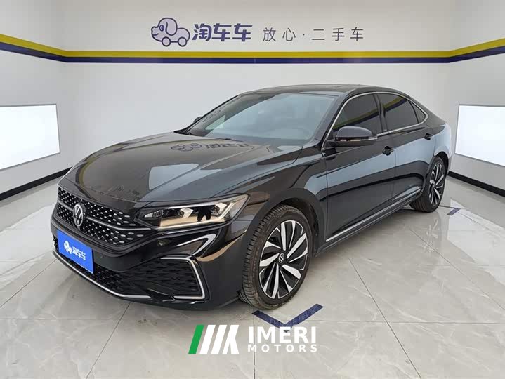 Volkswagen Passat Facelift 330TSI Starry Elite Edition