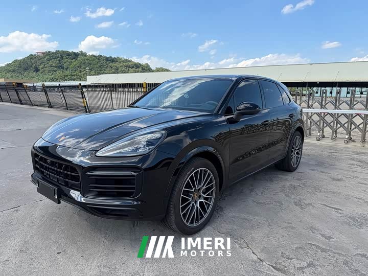 Porsche Cayenne S 2.9T Platinum Edition