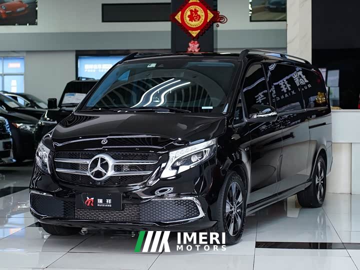 Mercedes-Benz V 260 L Premium Edition
