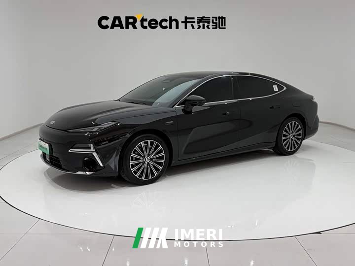 Geely 8 130km EM-i Flagship Edition