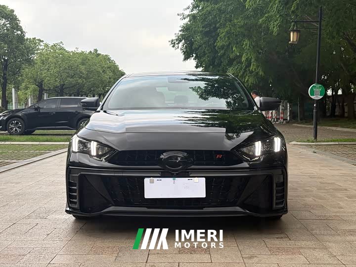Trumpchi Shadow Leopard 400T automatic R MAX