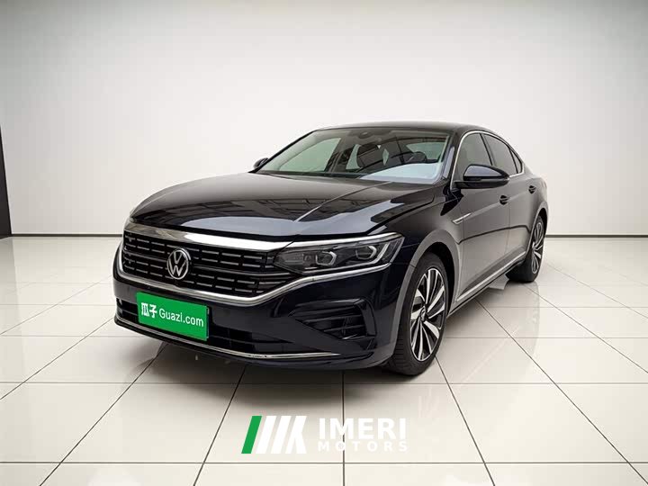 Volkswagen Passat Facelift 380TSI Luxury Edition