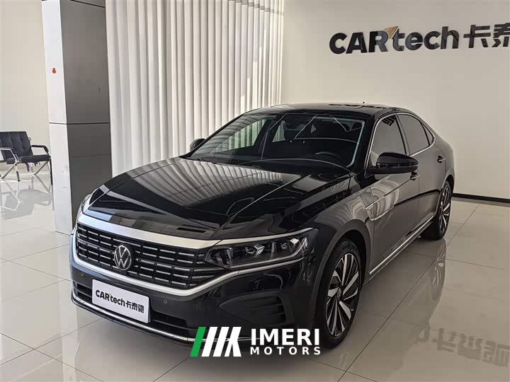 Volkswagen Passat 380TSI Elite Edition