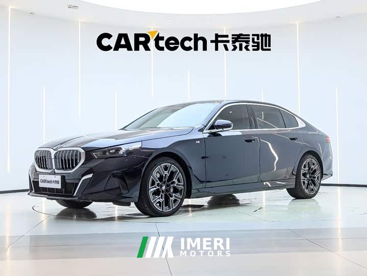 BMW 5 530Li Deluxe Version M