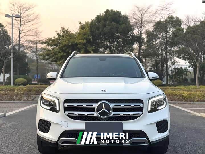 Mercedes-Benz GLB 180 Version