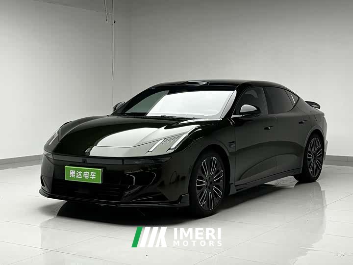 Lynk & Co 10 240AWDUltra Edition