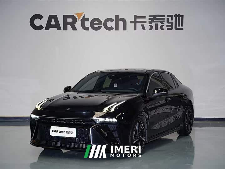 Lynk & Co 03 1.5TD DCT Plus