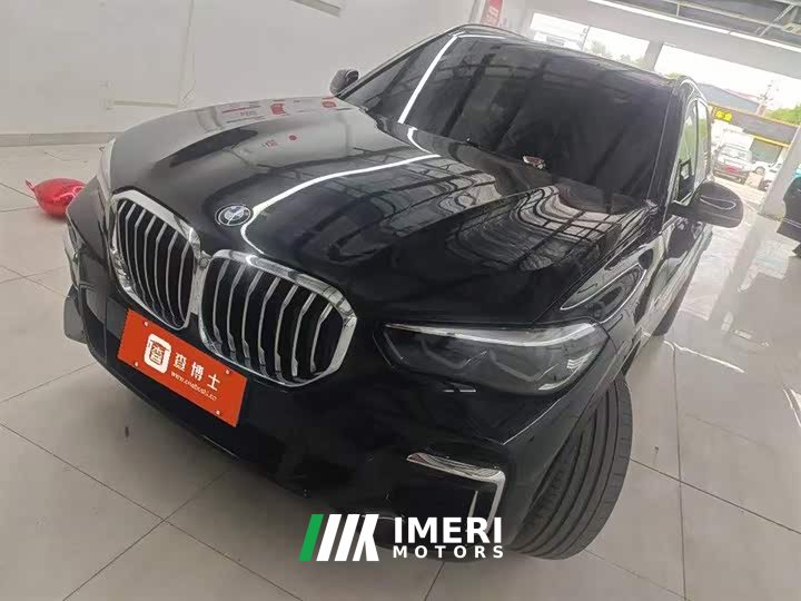 BMW X5 xDrive 30Li M Sports Package