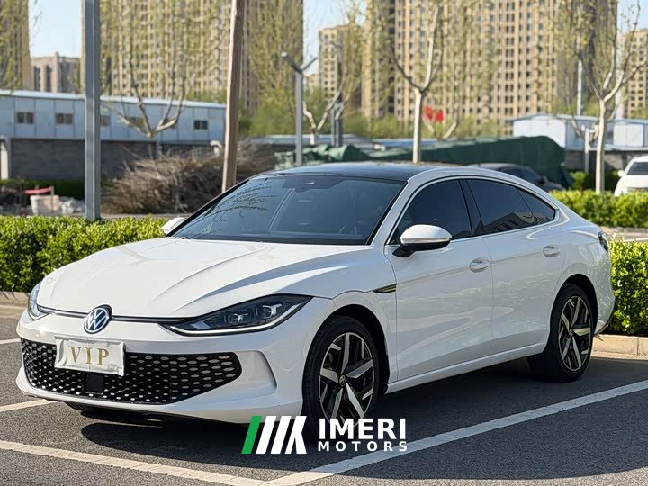 Volkswagen Lamando L 280TSI DSG Cool-La Edition
