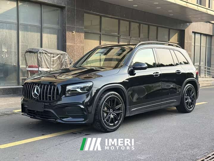 Mercedes-Benz GLB AMG GLB 35 4MATIC