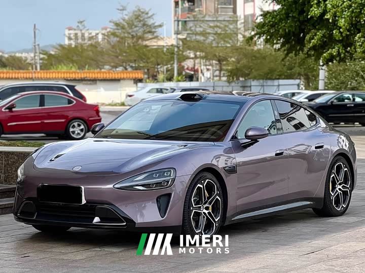Xiaomi SU7 AWDUltra Long RangeSmart DriveMax Edition