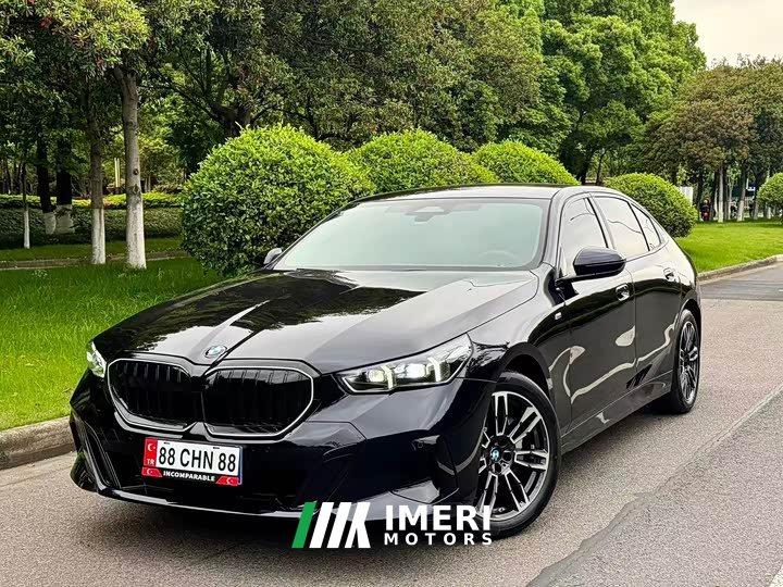 BMW 5 530Li Version M