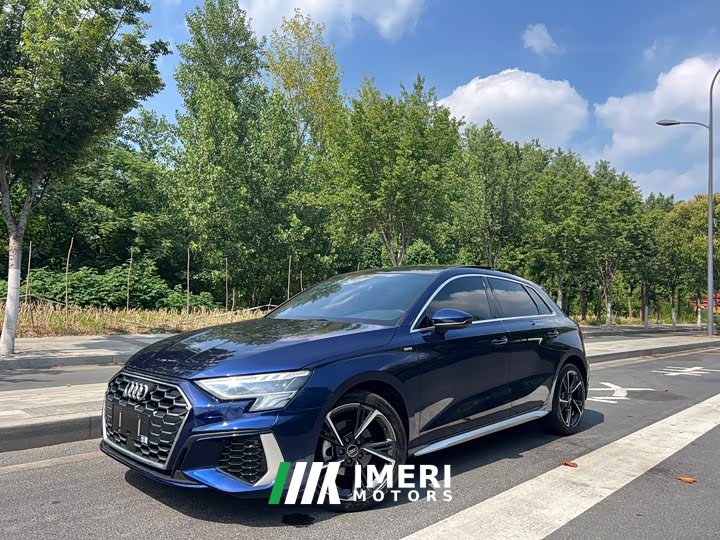Audi A3 Sportback 35 TFSI stylish and sporty