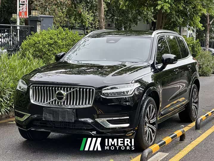 Volvo XC90 2024 B5 Smart Deluxe Edition 7 seats